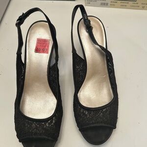 Peep Toe Black Lace Strapped 2in Heels